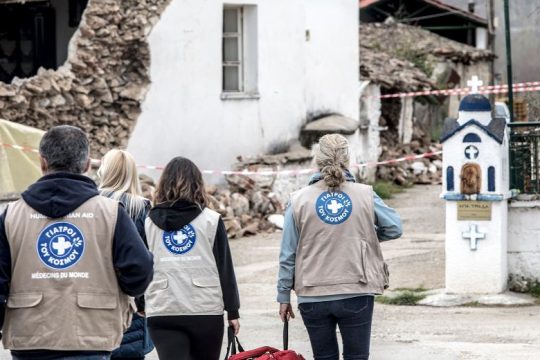 Αποστολή των «Γιατρών του Κόσμου» στην πληγείσα από τον σεισμό Ελασσόνα