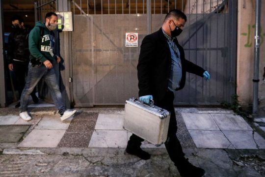 Δίωρη έρευνα στο σπίτι του Δ. Λιγνάδη