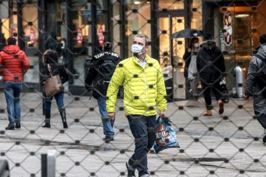 Γερμανία: Ο δείκτης θετικότητας οδηγεί σε παράταση του lockdown