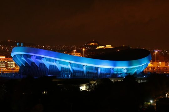Κτίρια στα εθνικά χρώματα