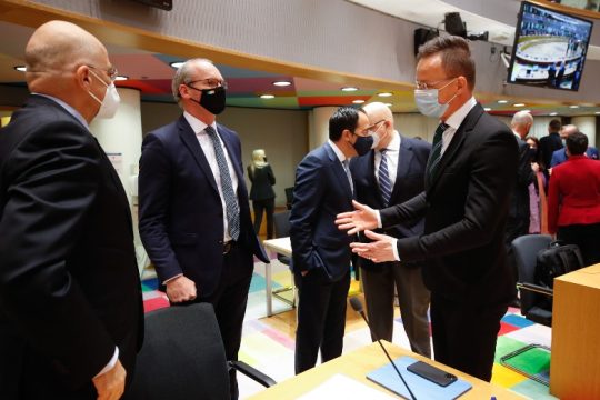 Ευρωπαϊκές κυρώσεις σε πρόσωπα και οντότητες από 6 χώρες