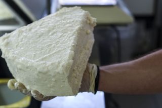 Πλήγμα νοθείας στη φέτα