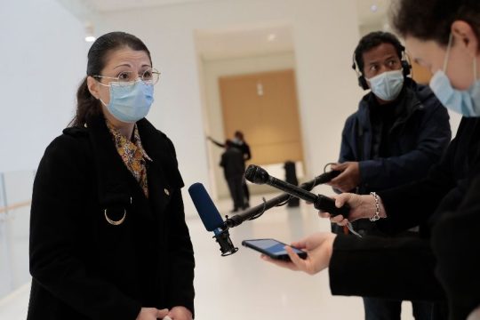 Κατά του γαλλικού ΕΣΥ και γηροκομείων συγγενείς ηλικιωμένων στη Γαλλία