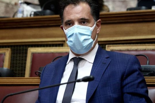 Ερώτηση ΣΥΡΙΖΑ προς Χρυσοχοΐδη για τη βάπτιση με νονό τον Γεωργιάδη