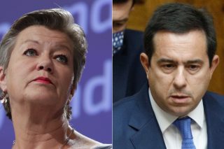 Αντιδράσεις στην επίσκεψη Γιόχανσον και Μηταράκη