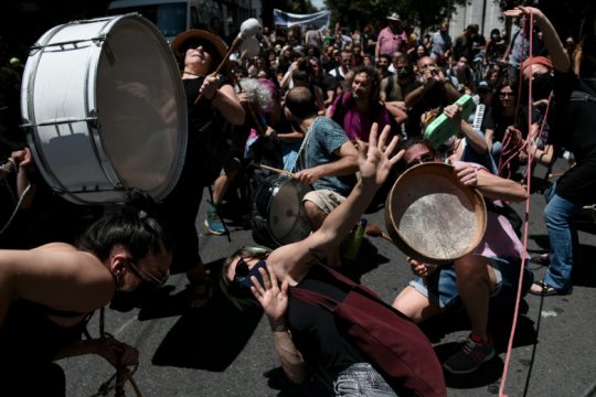 Σκέψεις για την τέχνη της επόμενης μέρας