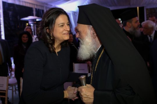 «Ιερή» τροπολογία Κεραμέως-Σταϊκούρα για έκτακτη επιχορήγηση στην Εκκλησία