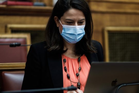 Επιμένουν στα ίδια λάθη με τα σχολεία