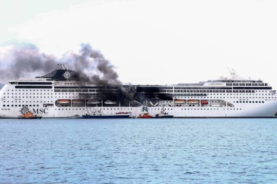 Έσβησε η φωτιά σε κρουαζιερόπλοιο στην Κέρκυρα