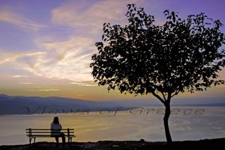 Τριχωνίδα, λίμνη… γαλήνη
