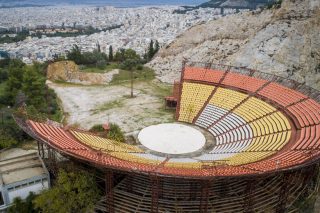 Νοικάρης στο Θέατρο Λυκαβηττού