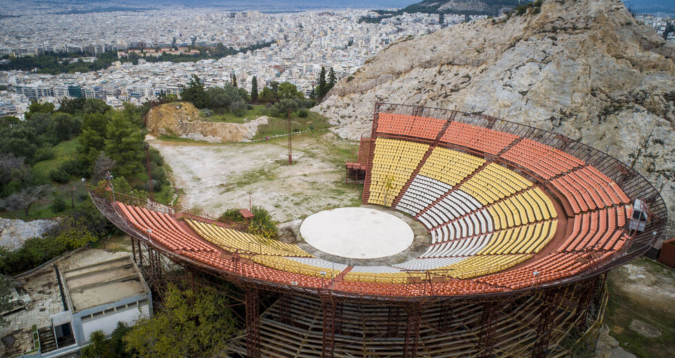 Νοικάρης στο Θέατρο Λυκαβηττού
