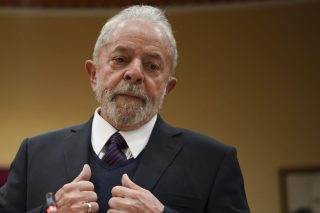 Ακυρες οι καταδίκες του Λούλα, ξανά στην κούρσα για το 2022