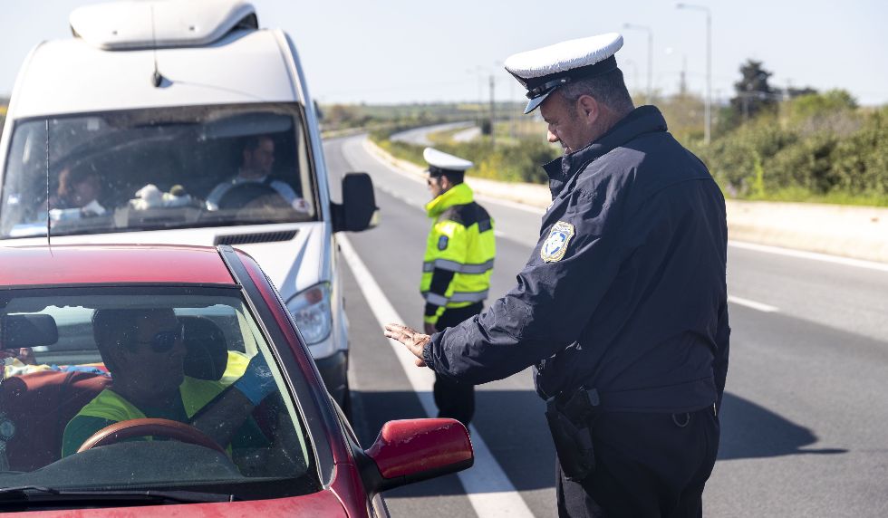 Οι νέες βεβαιώσεις μετακίνησης για εργαζόμενους