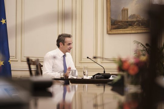 «Από τον Κολοκοτρώνη στον Παστέρ»