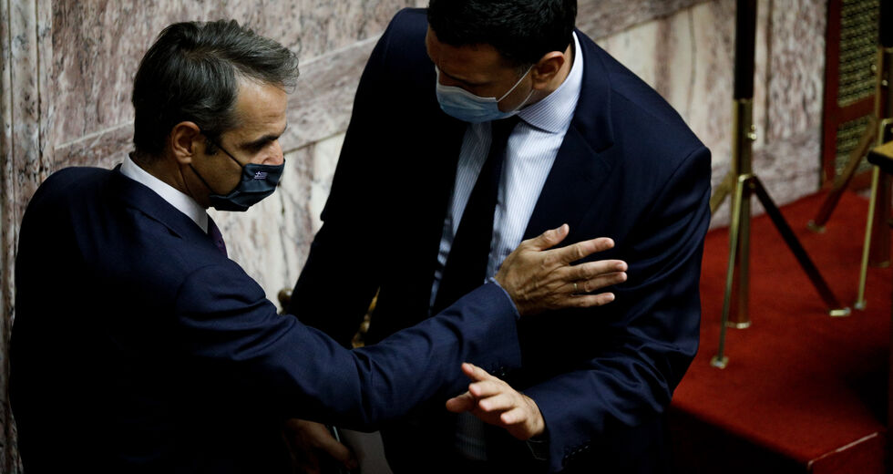 Κυβέρνηση εγκλωβισμένη στην αποτυχία της