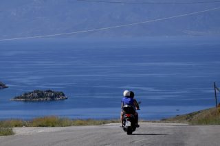 Ξέρεις από βέσπα; Ναι, αν έχεις δίπλωμα αυτοκινήτου