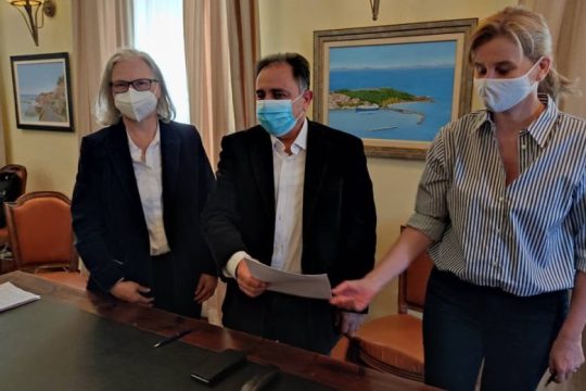Μνημόνιο Συνεργασίας Παιδικών Χωριών SOS με τον Δήμο Μυτιλήνης