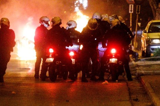 ΣΥΡΙΖΑ: Ερώτηση στη Βουλή για τις καταγγελλόμενες απειλές βιασμού 18χρονης στη ΓΑΔΑ