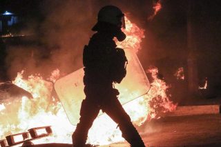 Σκηνοθεσία από την Ελληνική Αστυνομία