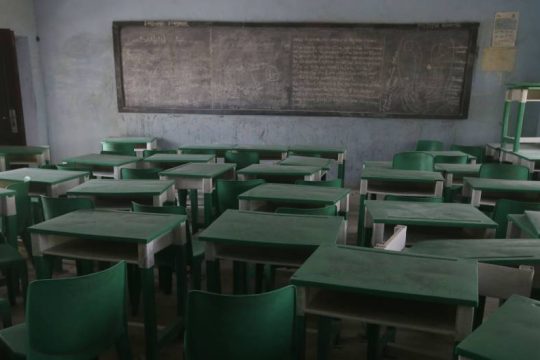 Eλεύθερες εκατοντάδες μαθήτριες που είχαν απαχθεί στη Νιγηρία