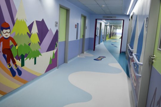 Δίωξη για κακοποίηση παιδιών στον τραυματιοφορέα του «Παίδων»