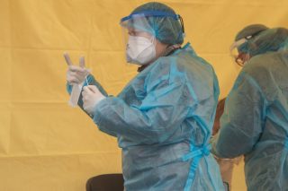 Οι δείκτες και τα στοιχεία δείχνουν ότι η πανδημία φουντώνει στη Θεσσαλονίκη