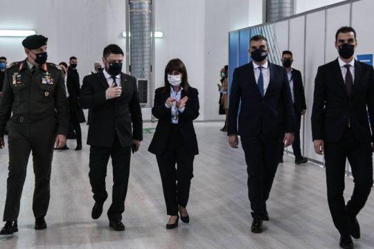 Σακελλαροπούλου: Ο εμβολιασμός η μόνη λύση για να επιστρέψουμε στην κανονικότητα