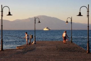 Αναμένει ακόμη το «άγγιγμα» της Ιστορίας