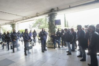 «Εκτεθειμένος ο πρύτανης του ΑΠΘ»