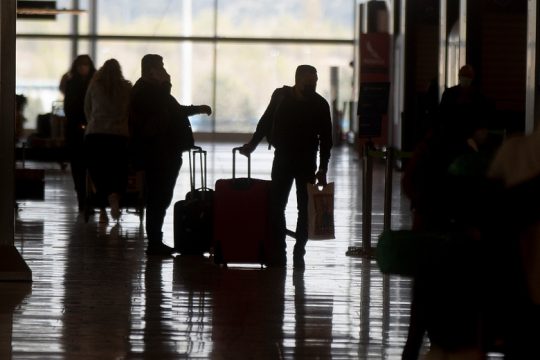 Ταξίδια στην εποχή του Covid19: Τουρίστες στον ήλιο, πολίτες στον… πάγο