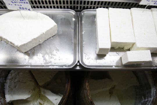 Έρευνες για νοθεία σε φέτα ΠΟΠ στη Γερμανία