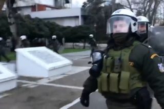 Σαν πολλές οι συμπτώσεις στα κανάλια υπέρ της αστυνομίας