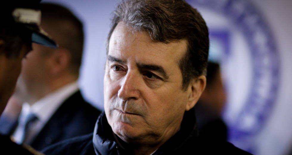 Μόνος του ρωτάει μόνος του απαντάει ο Χρυσοχοΐδης για την αστυνομική βία