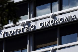 Λίφτινγκ στα τεκμήρια ως πρώτη δόση στοχευμένων μέτρων