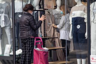 Επανεκκίνηση οικονομίας