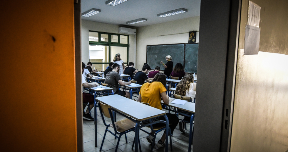 Η ευαισθησία του ΥΠΑΙΘ, οι εξετάσεις και οι τίτλοι σπουδών των ιδιωτικών σχολείων