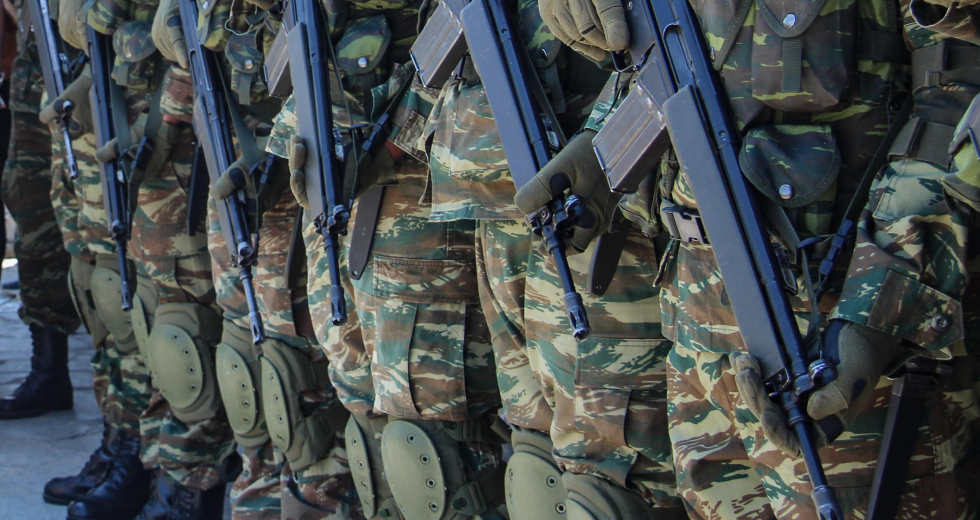 Από τον Μάιο στους 12 μήνες η στρατιωτική θητεία για όλους