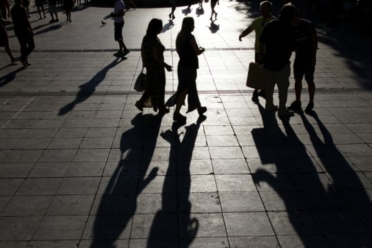 Μπάστα πια με τα διλήμματα