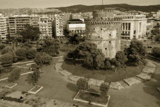 Καζαντζίδης, αφιερωμένο