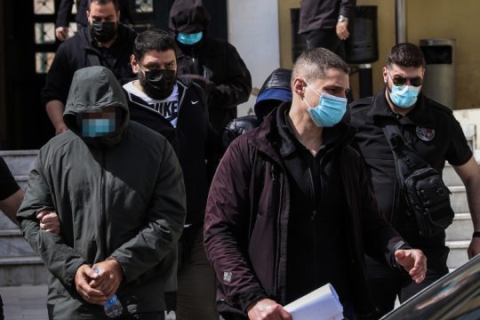Ποινική δίωξη για σωρεία αδικημάτων σε Φουρθιώτη