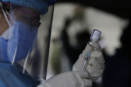 Στο μικροσκόπιο των βρετανικών αρχών άλλα 41 θρομβοεμβολικά επεισόδια