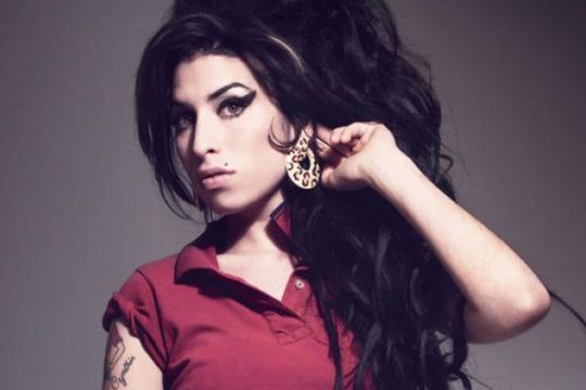 Νέο ντοκιμαντέρ για την «Amy Winehouse: 10 Years On»