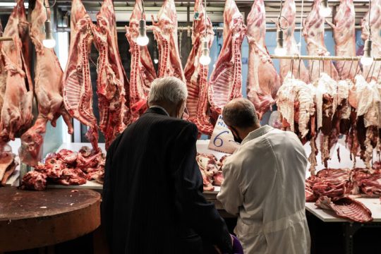 Ακριβότερο φέτος… του φτωχού τ’ αρνί