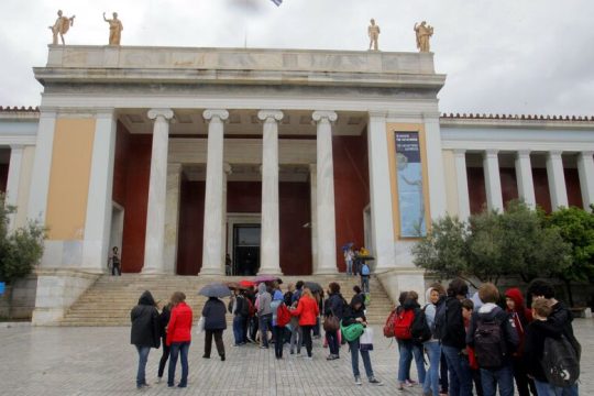 Θερινό ωράριο… αλλά τα μουσεία κλειστά