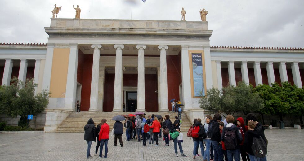 Θερινό ωράριο… αλλά τα μουσεία κλειστά