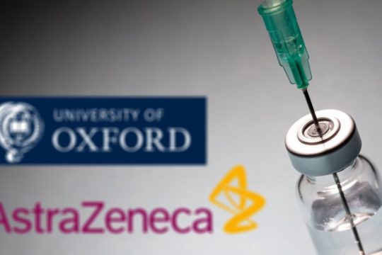 Χορήγηση του εμβολίου της AstraZeneca στους άνω των 30 ετών