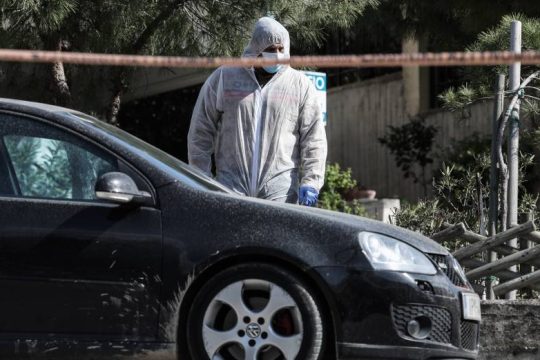 Άμεση διαλεύκανση της δολοφονίας Καραϊβάζ ζητούν κόμματα και ΕΣΗΕΑ