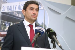 «Αυστηροί», με ποιον ακριβώς τρόπο;