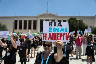Στο 15,8% η ανεργία στην Ελλάδα, στο 34,2% η ανεργία των νέων